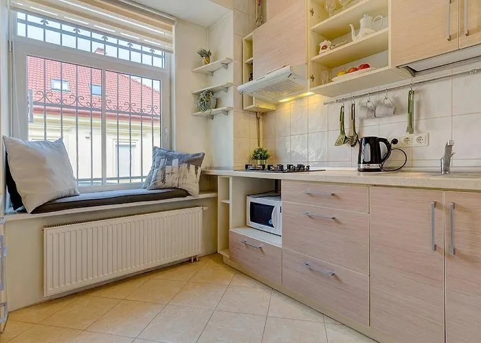 Private Entrance-2 Rooms-old Town- Free Parking *