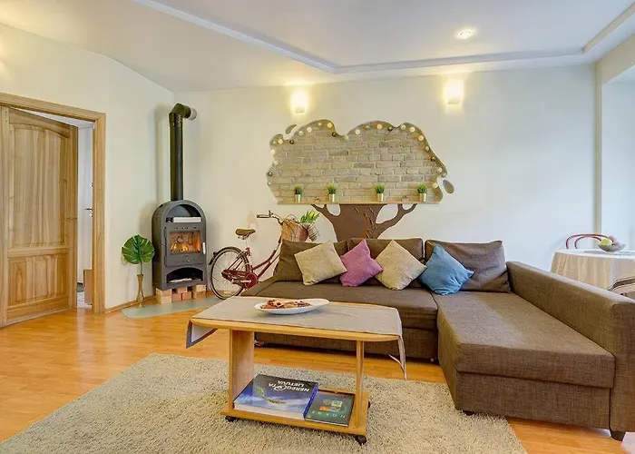 Private Entrance-2 Rooms-old Town- Free Parking