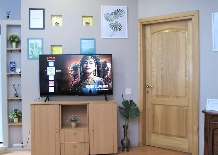 Private Entrance-2 Rooms-old Town- Free Parking Daire *